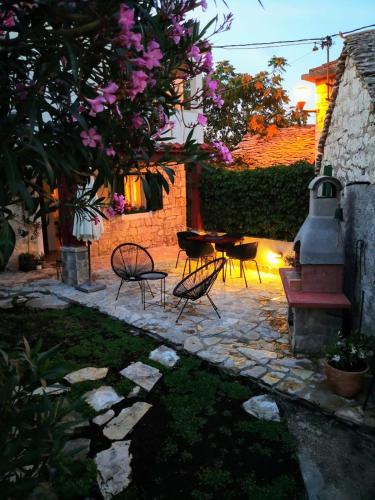 Duplex Apartment with garden