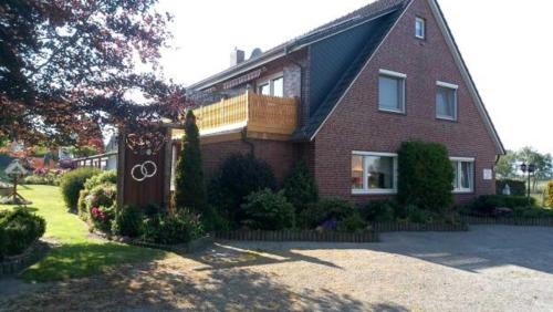 Ferienhaus Deichblick - image 6