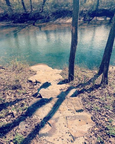 Cozy River Retreat within 25 min of the city - main image