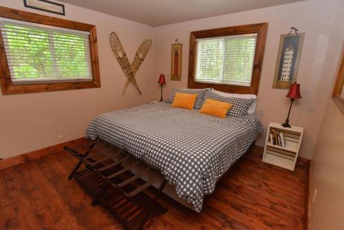 The Park Chalet by Casago McCall - Donerightmanagement - image 7