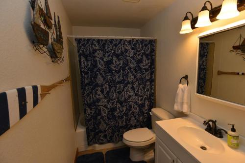 The Park Chalet by Casago McCall - Donerightmanagement - image 9