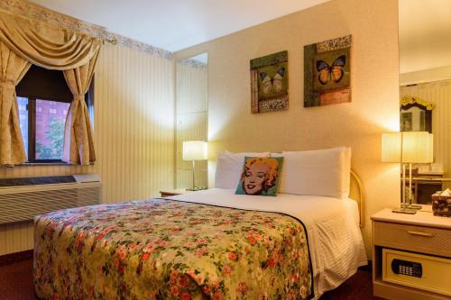 フラッシング セントラル ホテル