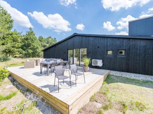 Holiday home Henne XV - image 4