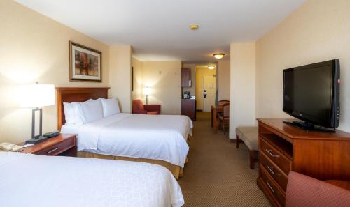 Holiday Inn Express Hotel & Suites - Edmonton International Airport, an IHG Hotel