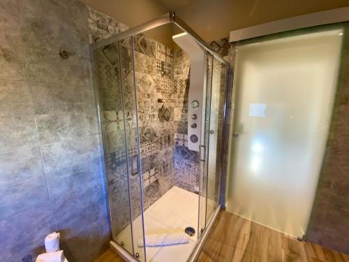 Harmony House Prestige - image 13