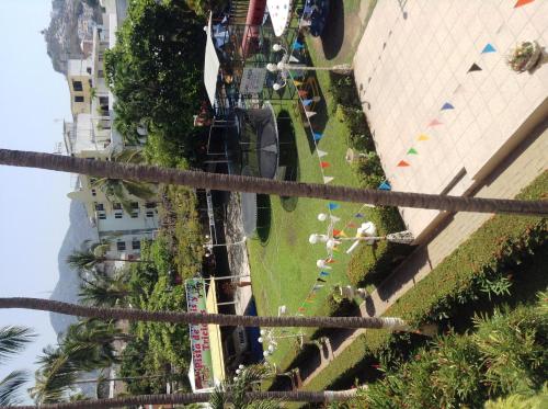 Sands Acapulco Hotel & Bungalows – Acapulco, MS