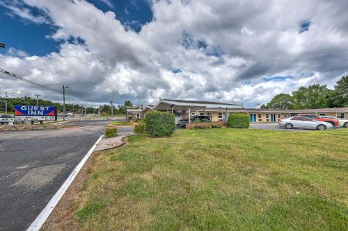 Guest Inn Rogers - image 12