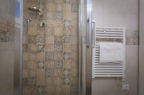 Via Siena 4 - Suites & Rooms - image 13