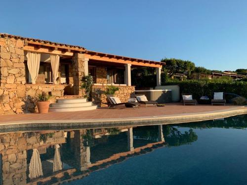  Villa Caterina in 7052 Monte Petrosu