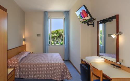 Double or Twin Room with Extra Bed