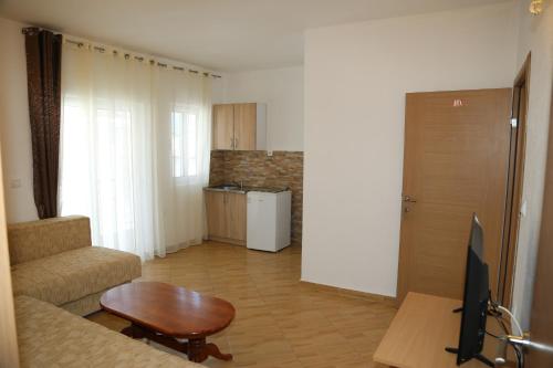 Apartments Armini - image 8