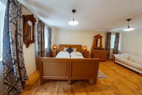 Apartmány Rodný dom Deža Hoffmanna (Apartmany Rodny dom Deza Hoffmanna) in Банська Штявніца