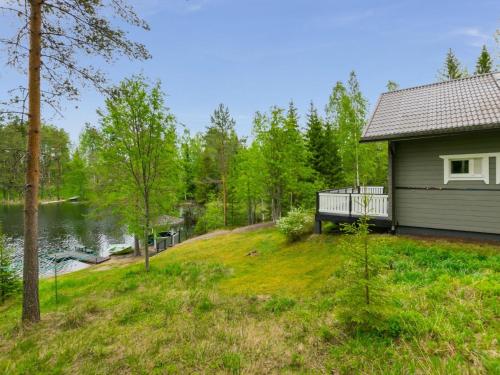 Holiday Home Kiikkukallio by Interhome - Hankamäki