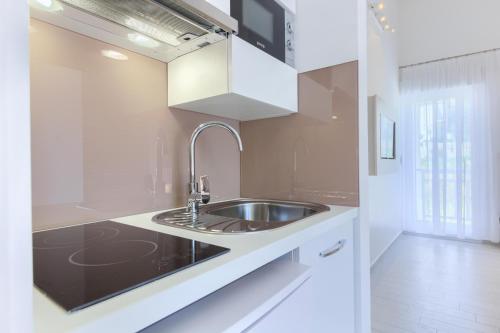 Stipe Residence - image 13