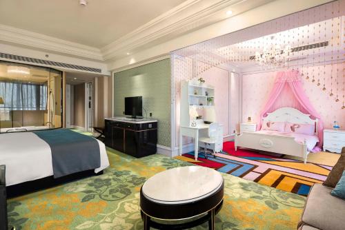 room detail thumbnail 0