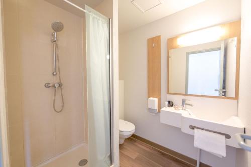 B&B HOTEL PERPIGNAN Nord Aéroport - image 2