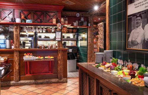 Thon Hotel Moldefjord - image 14