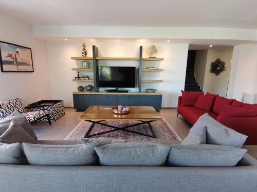 Topaz Suites by Villa Safiya