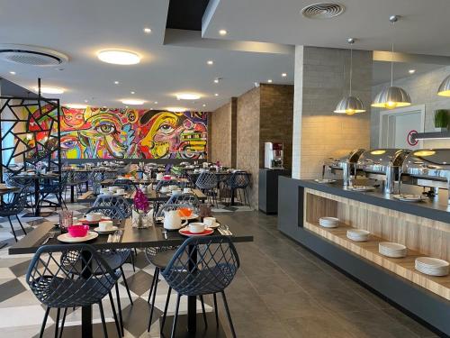 ห้องอาหาร, Amarant Stay by C.H.M in โปดิลสกี