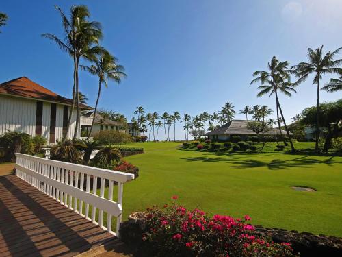 Castle Kiahuna Plantation & The Beach Bungalows