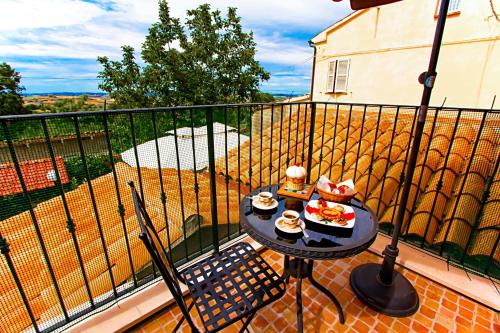 Balcony/terrace, Eden Lilli B&B in Cartoceto
