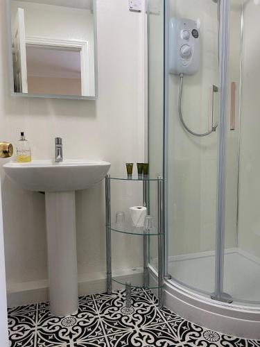 Byways Serviced Apartments - image 14