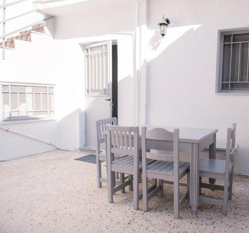 Nikolas place in Oitilo