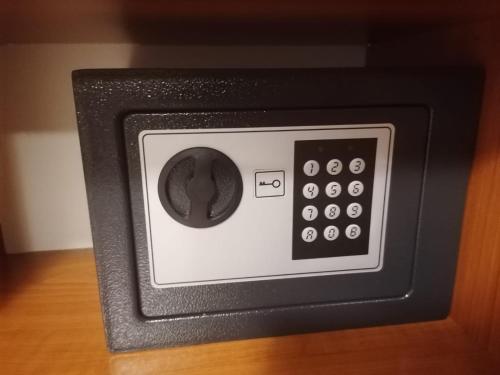 Apartments Bonus and private parking, Split (photo 11)