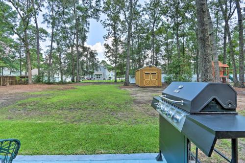 Pet-Friendly Home with Yard and BBQ - 6 Mi to Dwtn - image 2