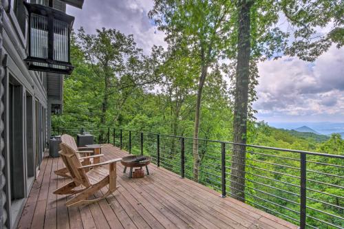 Luxe Jasper Cabin with Deck and Blue Ridge Mtn Views! in Jasper, USA