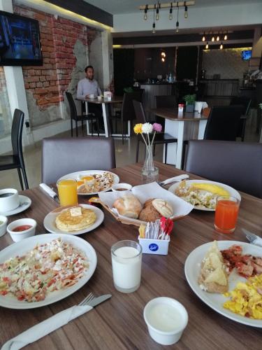 Hotel Campestre Inn in León, Mexico