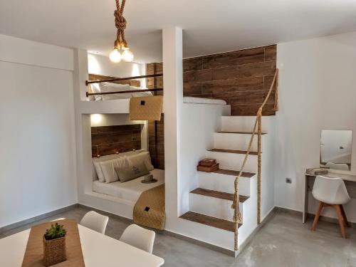 Home Sweet Home in Ammoudia