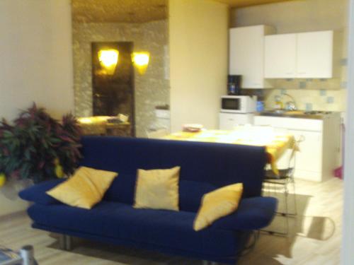 Charleroi Apartotel Des Jardins De La Fontaine Qui Bout - image 6