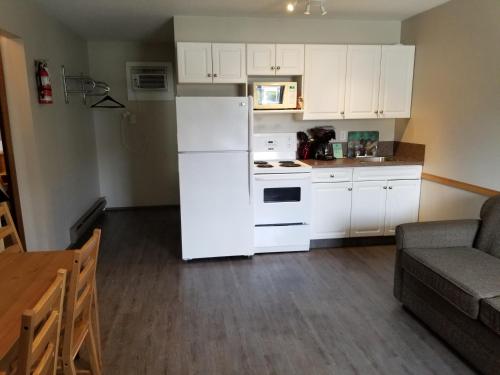 廚房, Osoyoos Lakeview Inn & Suites in 歐莎約 (BC)