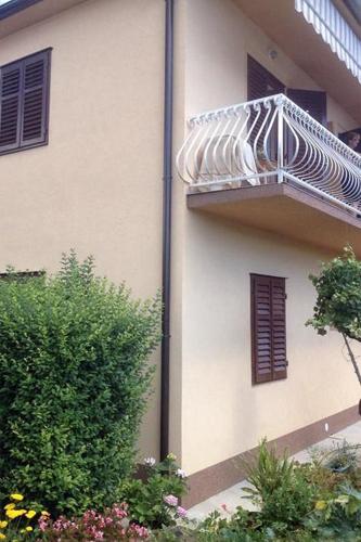 Apartments with a parking space Jelsa, Hvar - 4028