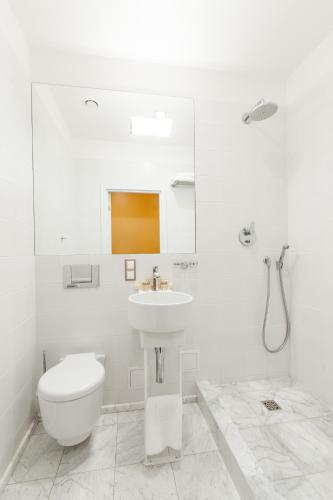 T-Hotel