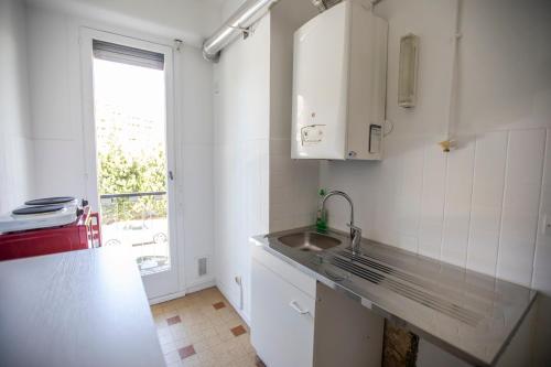 +++++ brand new flat 4 persons near Hotel Martinez, center and Palais des festivals +++++