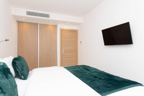 Brand new 2 bedrooms next to Croisette ! - image 11
