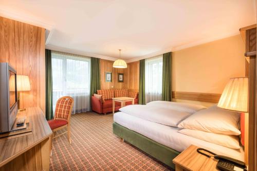 Comfort Double Room with free entrance to the Alpentherme Gastein