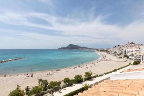  Escapada Romántica en Ático frente al Mar con Piscina in Altea