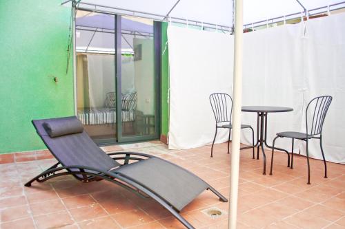 Balcó/terrassa, Urban Manesa city center apartment with private patio in Manresa