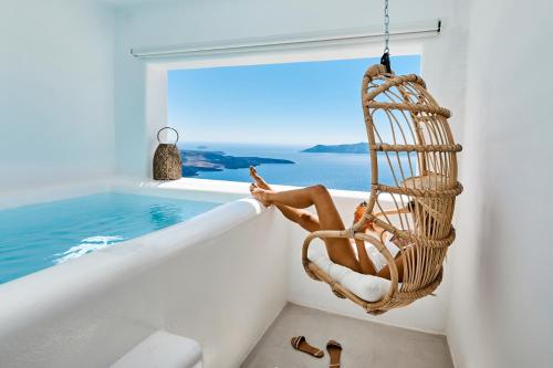  You & Me Suites in Firostefani