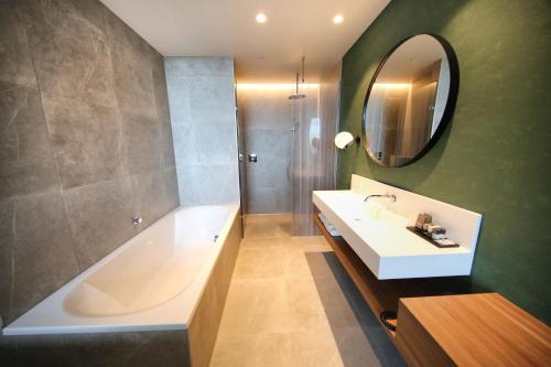 260102551 Van der Valk Hotel Amsterdam Zuidas -Rai