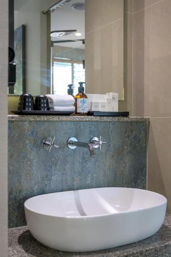 Two Bedroom Executive Suite image 10