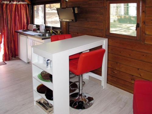Holiday Home Chalet 2 pers by Interhome 2