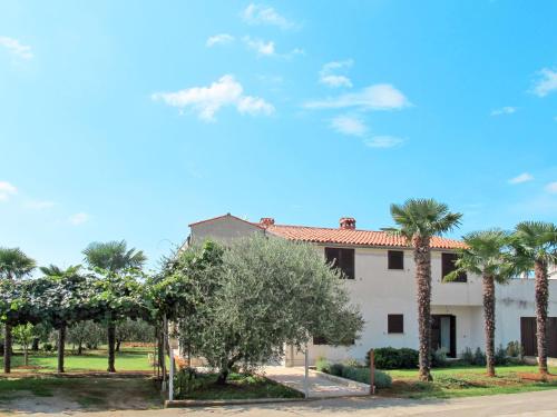  Apartment Ljerka - PRC207 by Interhome in Poreč