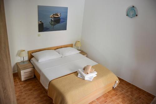 Studio Apartment image 10