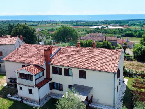  Apartment Kuki - PRC159 by Interhome in Poreč