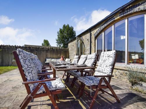 Oldbury Barn - image 3