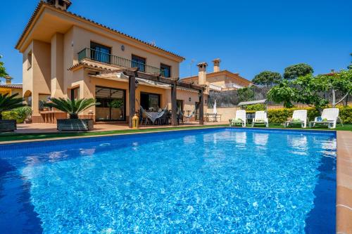 LUX HOUSES- Villa Jaruco Lux LLoret - image 4